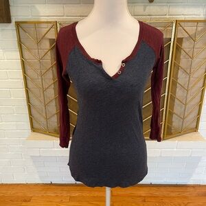 Garage Women's Gray and Burgundy Henley Top